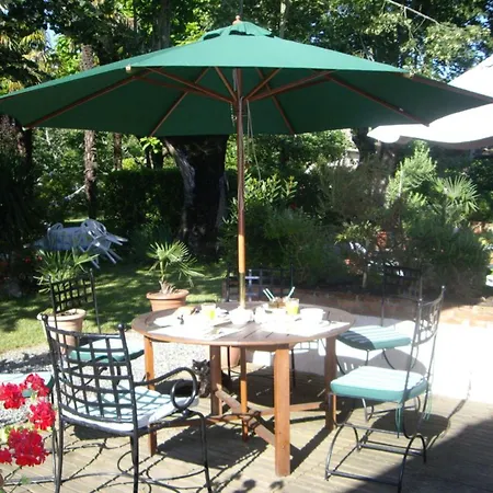 Bed & Breakfast D'hotes Les Douves