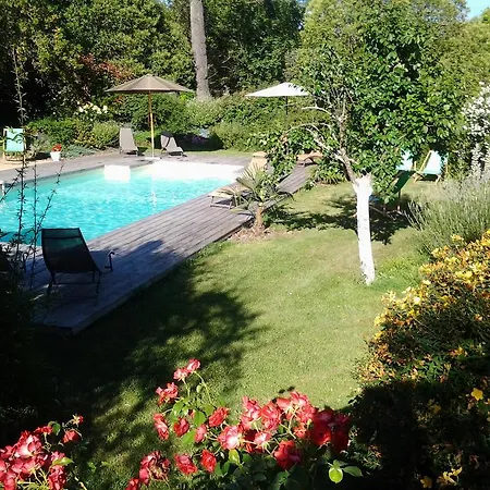 Bed & Breakfast D'hotes Les Douves *