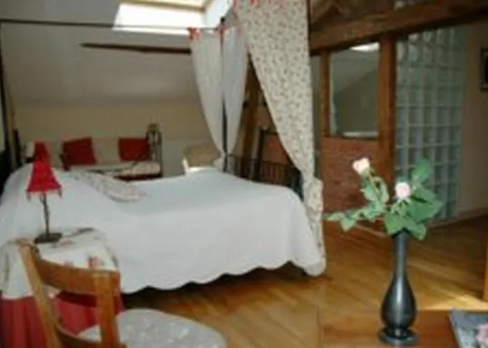 Bed & Breakfast D'hotes Les Douves